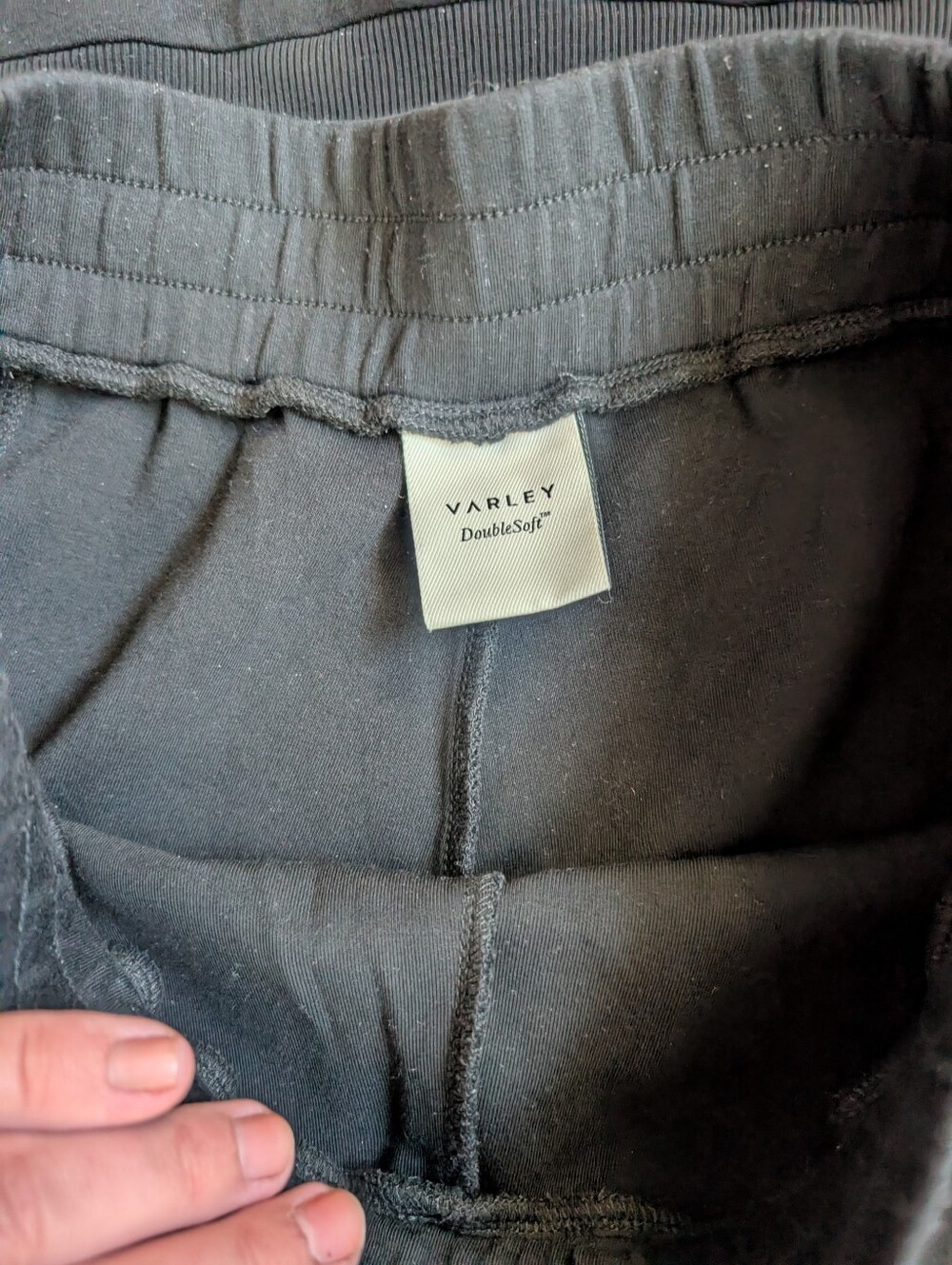 Varley Set- Black Short Sleeve Quarter-Zip Top & Drawstring Shorts Set - Picture 4 of 7